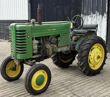 Main image John Deere M