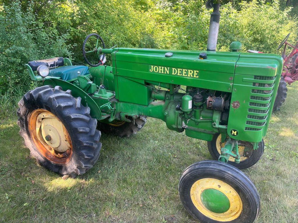 Main image John Deere M