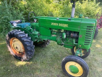 Main image John Deere M