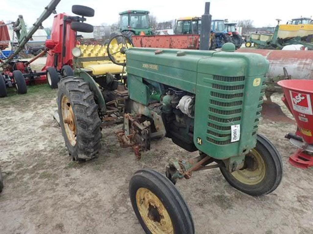 Main image John Deere M