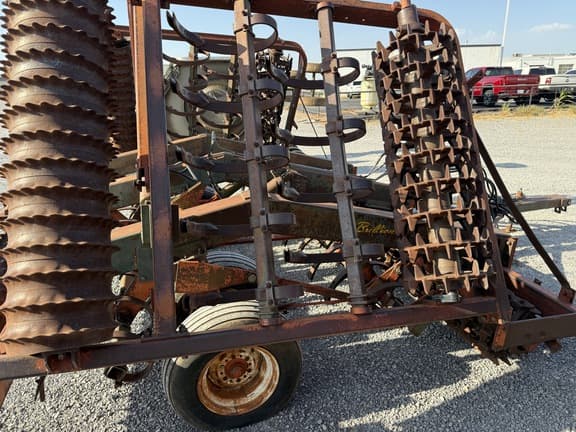 Image of Brillion M22 equipment image 1