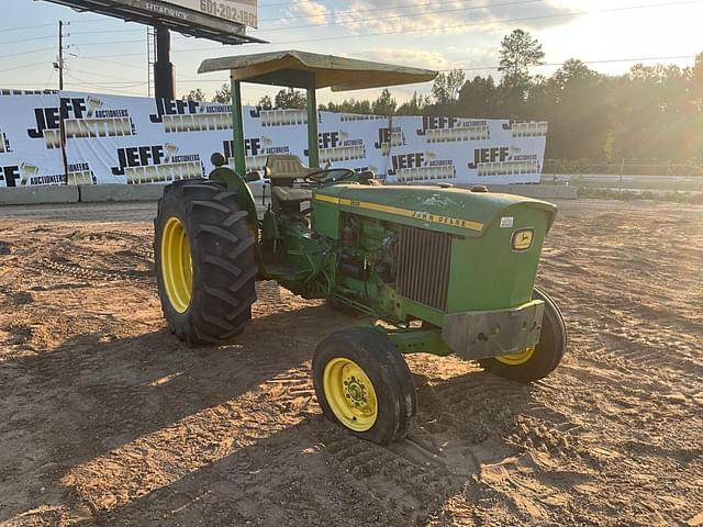 Image of John Deere 2020 equipment image 2