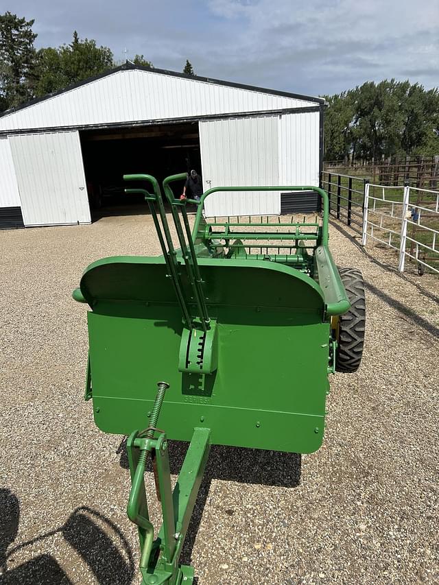 Image of John Deere L equipment image 1