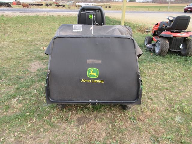 Image of John Deere MC519 equipment image 1