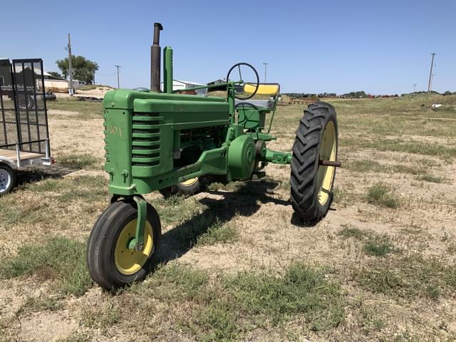 Image of John Deere B equipment image 2