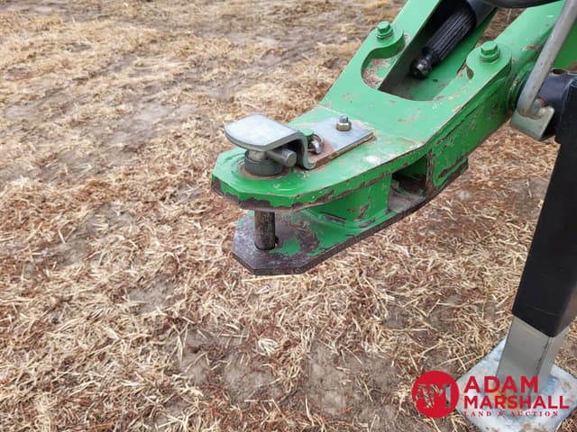 Image of John Deere 568 Mega Wide Plus equipment image 4