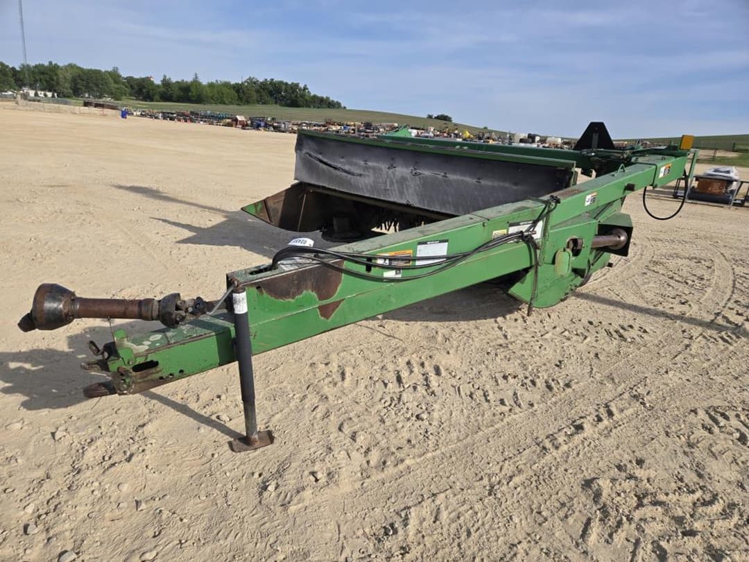 Image of John Deere 920 Primary image