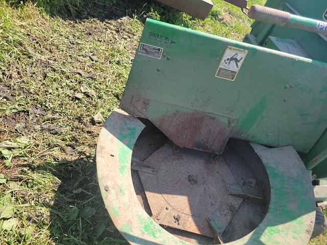 Image of John Deere 100 equipment image 2