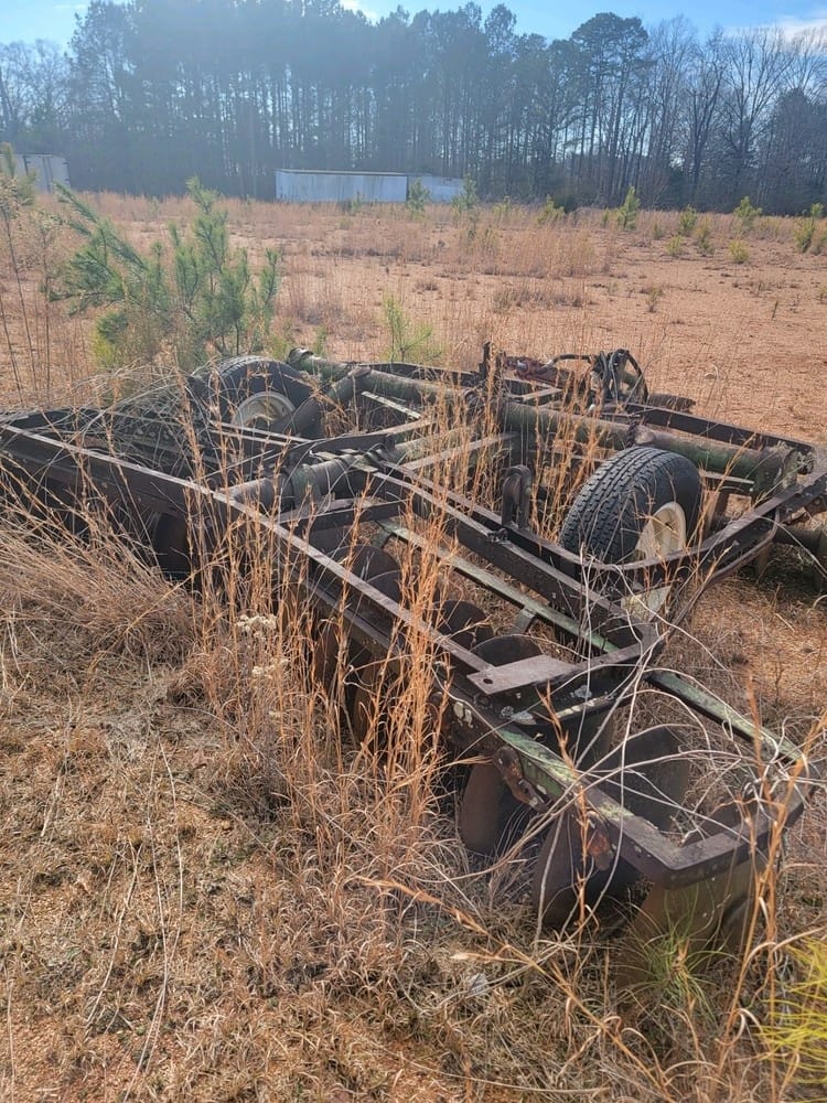 John Deere Undetermined Equipment Image0