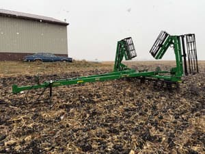 John Deere 200 Image