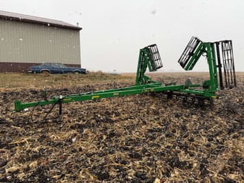 Main image John Deere 200