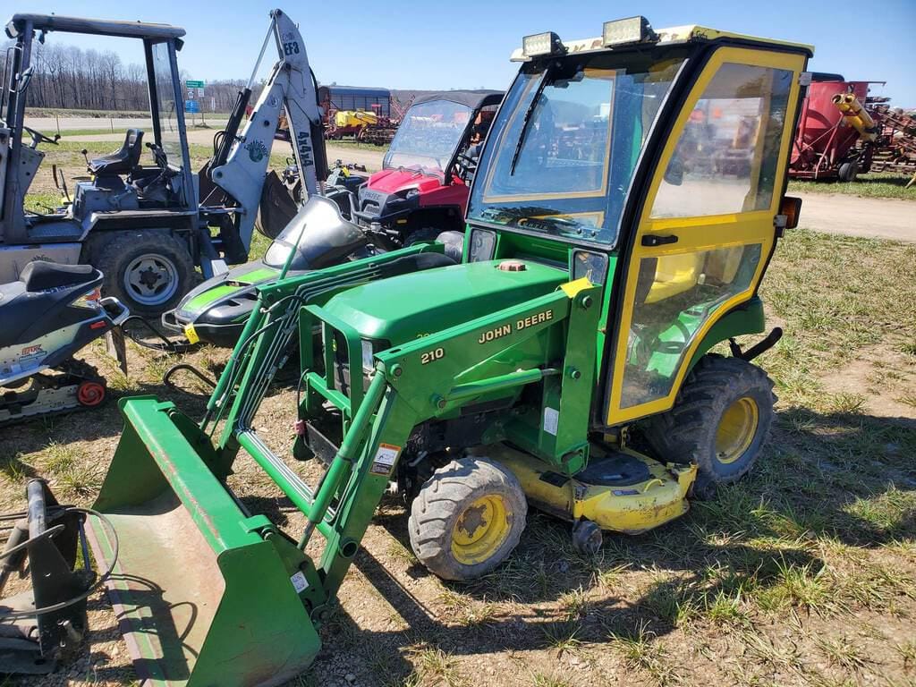 Main image John Deere 2210
