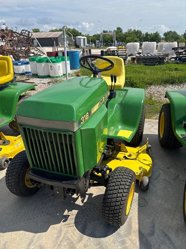 Image of John Deere 318 Image 0