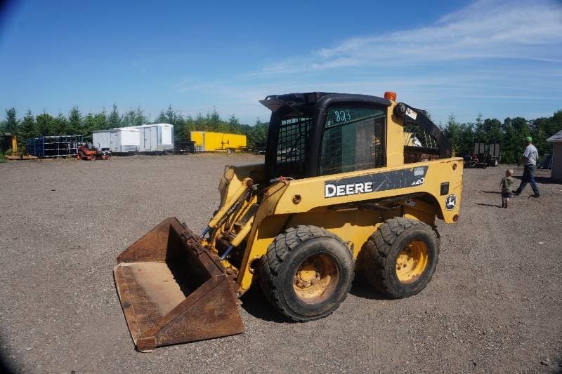 Image of John Deere 320 Primary image