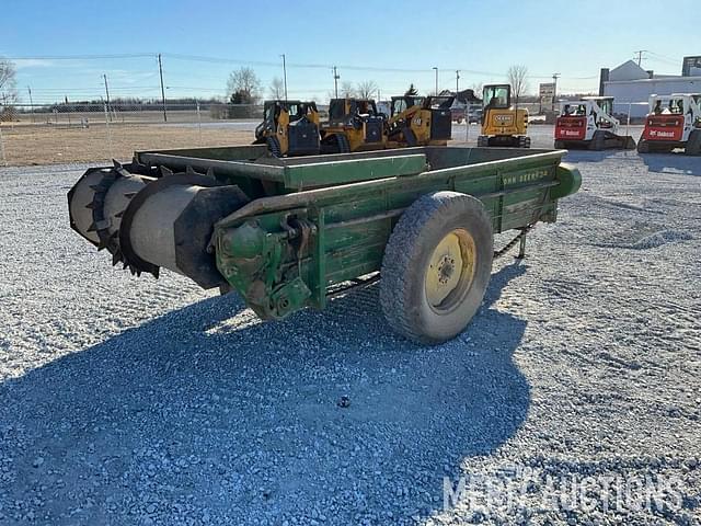 Image of John Deere 34 equipment image 4