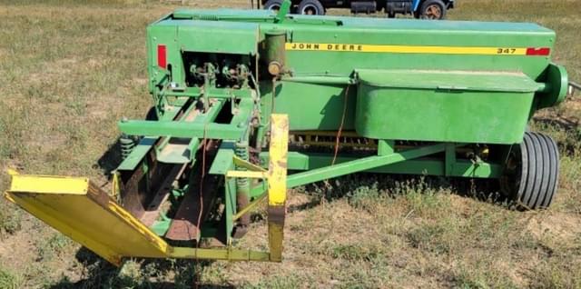 Image of John Deere 347 equipment image 1