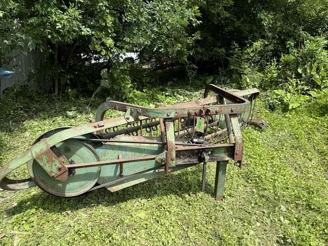 Image of John Deere 350 equipment image 4