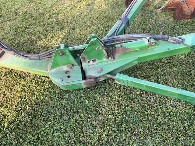 Image of John Deere 3710 equipment image 2