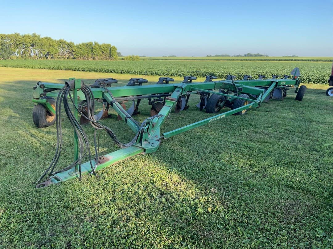 Image of John Deere 3710 Primary image