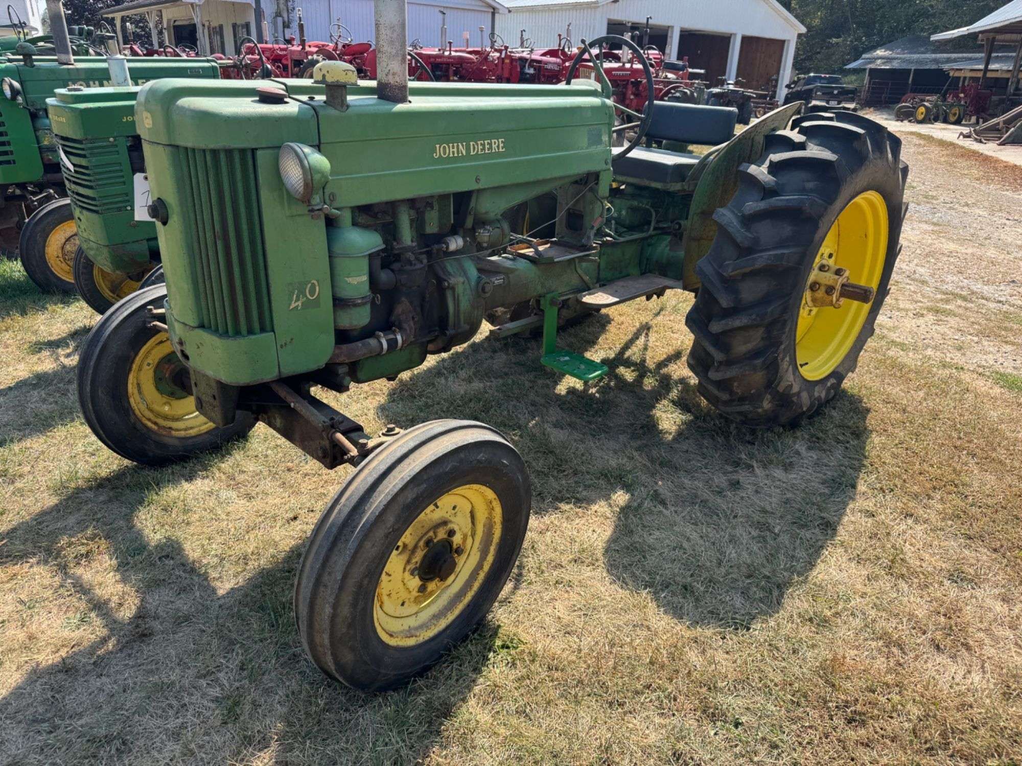 John Deere 40 Equipment Image0