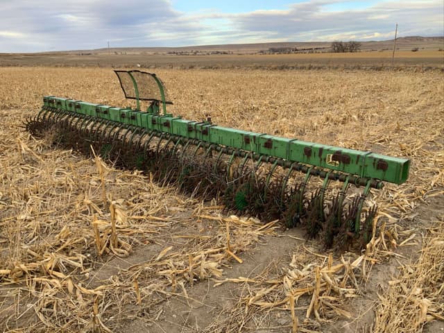 Image of John Deere 400 equipment image 3