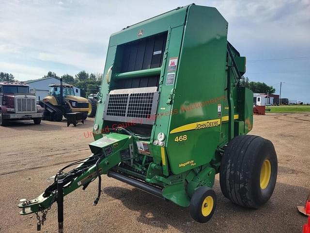 Image of John Deere 468 equipment image 3
