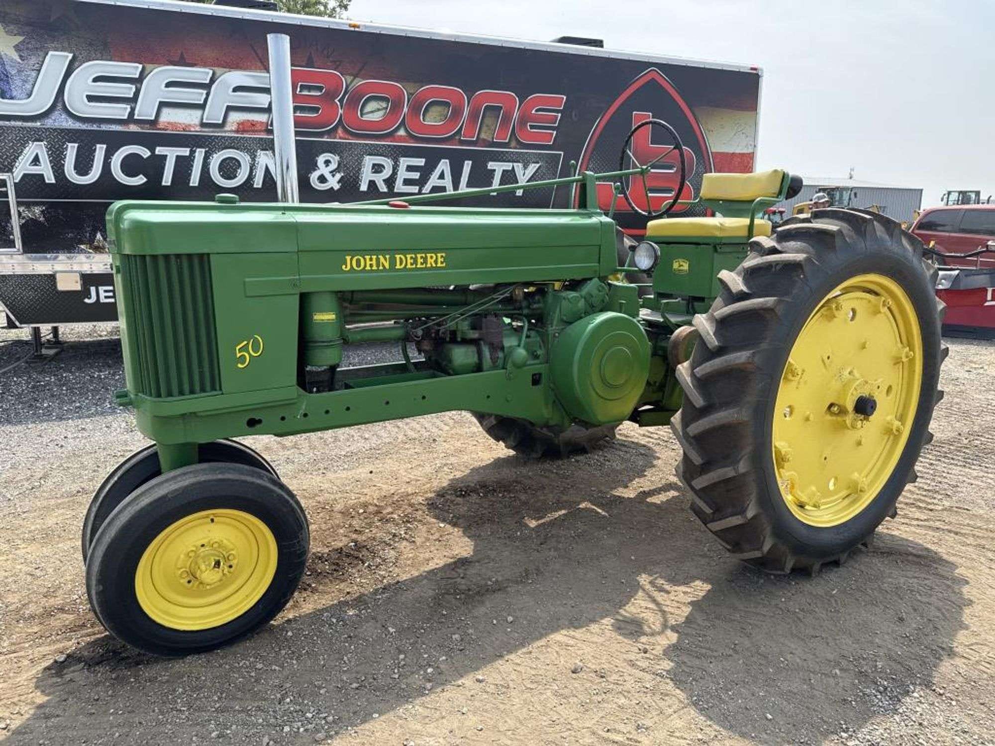 John Deere 50 Equipment Image0