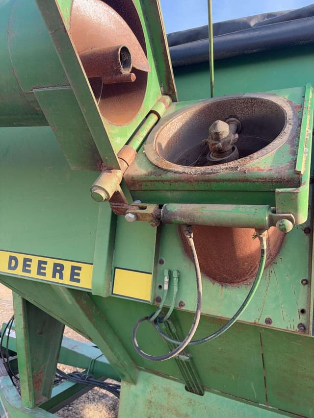 Image of John Deere 500 equipment image 4