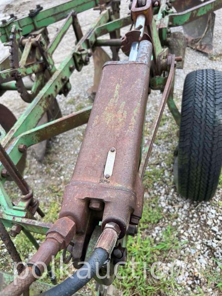Image of John Deere 555H equipment image 4