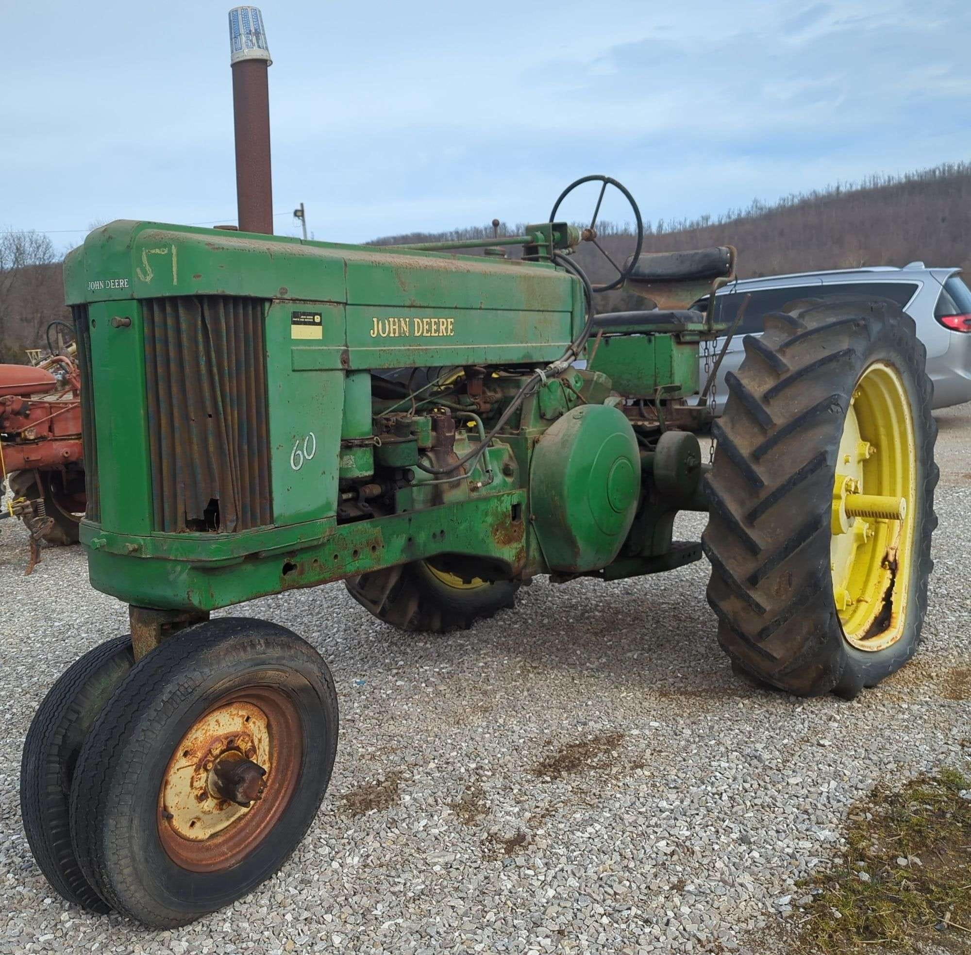 John Deere 60 Equipment Image0