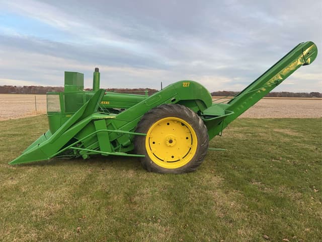 Image of John Deere 60 equipment image 1