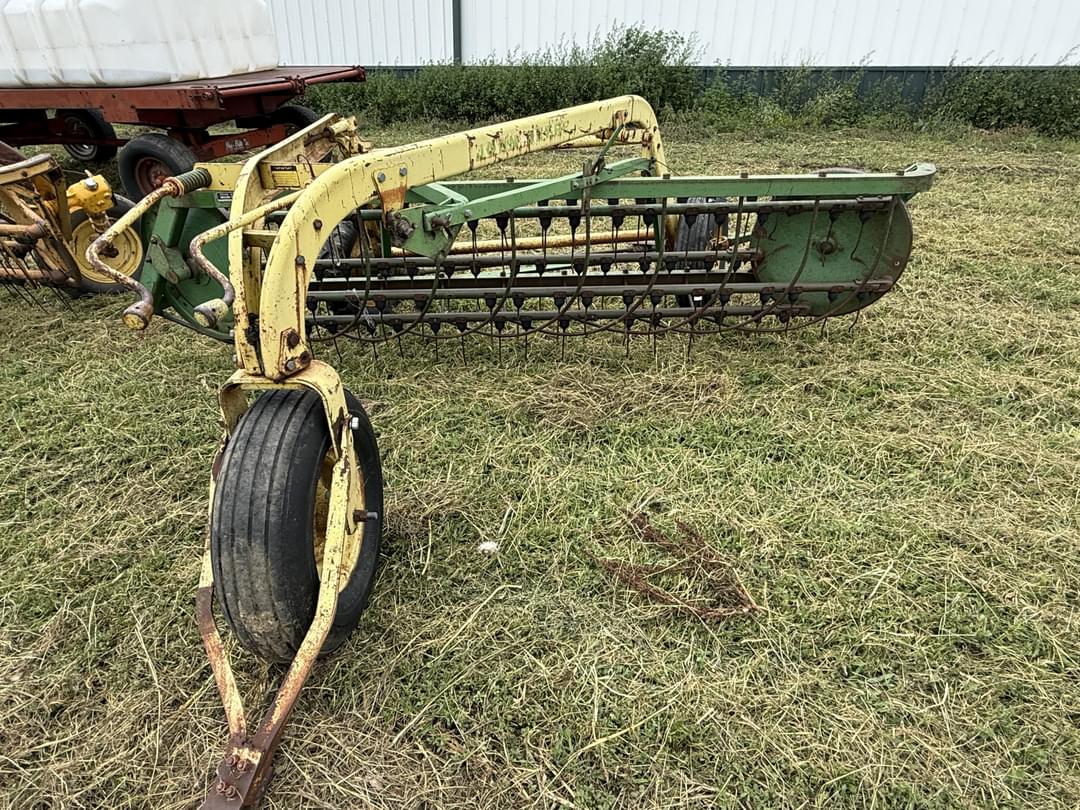 Image of John Deere 640 Primary image