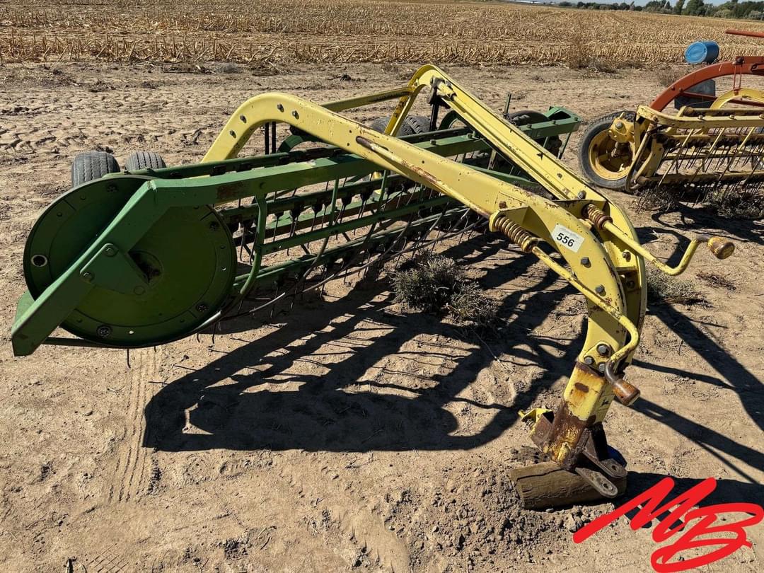 Image of John Deere 640 Image 1