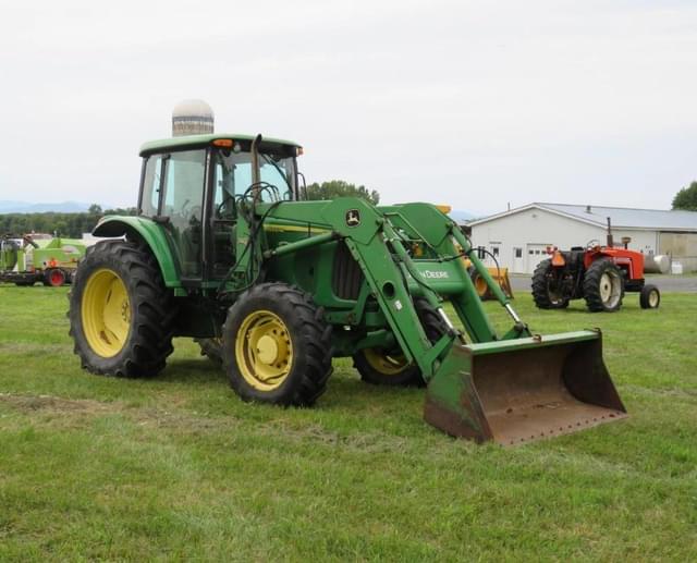 Image of John Deere 6715 equipment image 2