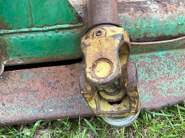 Image of John Deere 709 equipment image 1