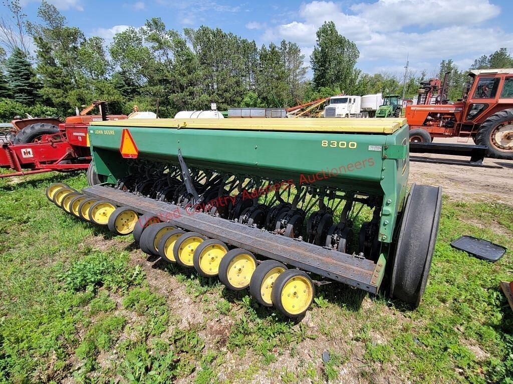 Image of John Deere 8300 Image 0
