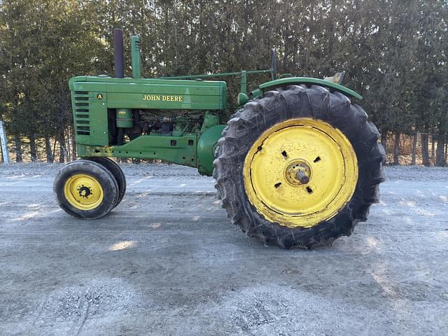 Image of John Deere A equipment image 1