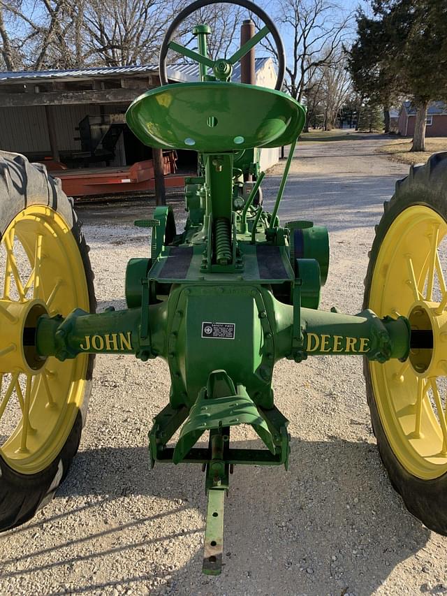 Image of John Deere A equipment image 1