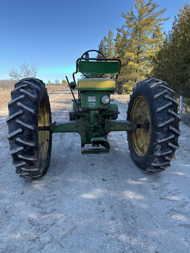 Image of John Deere A equipment image 2