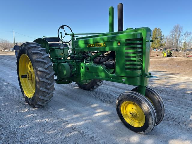 Image of John Deere A equipment image 4