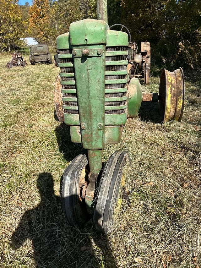 Image of John Deere A equipment image 2