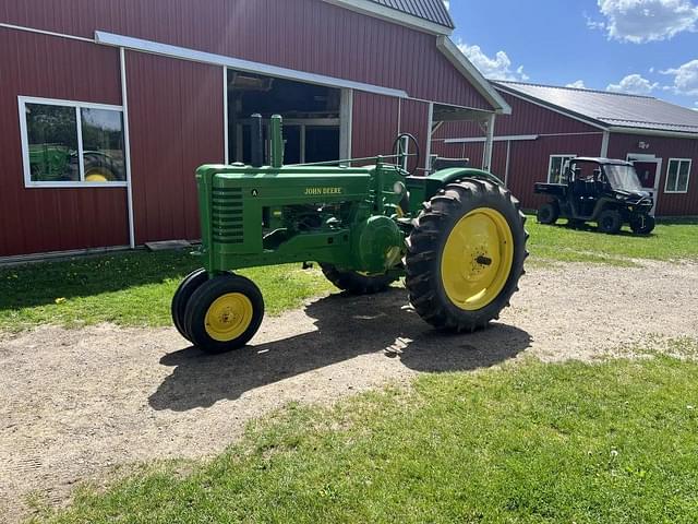 Image of John Deere A equipment image 1