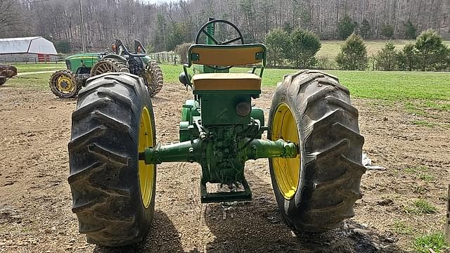 Image of John Deere A equipment image 3