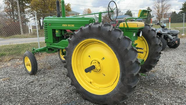 Image of John Deere A equipment image 2