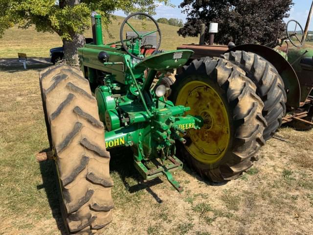 Image of John Deere A equipment image 4