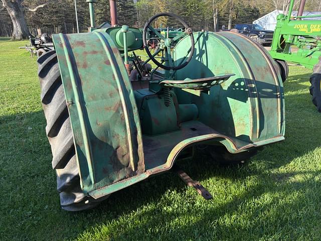 Image of John Deere AR equipment image 2