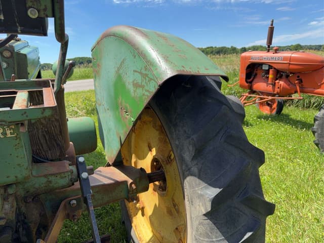 Image of John Deere B equipment image 4
