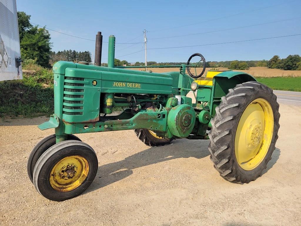 Image of John Deere B Primary image