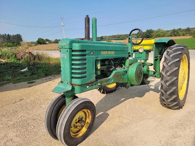 Image of John Deere B equipment image 1