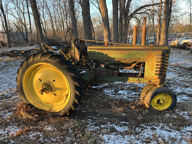 Image of John Deere B equipment image 4